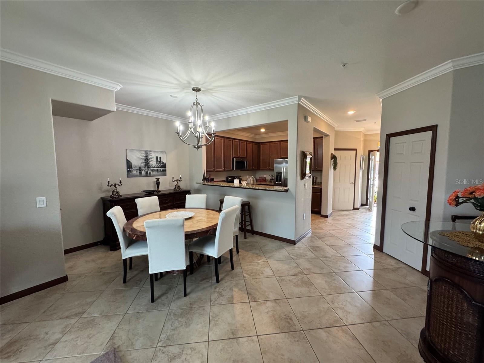 20448 LAGENTE CIR — photo 2