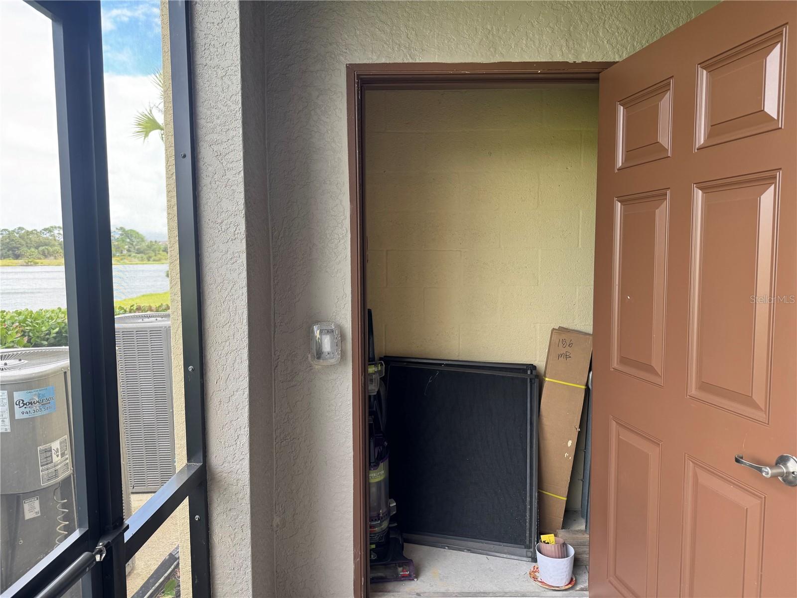 20448 LAGENTE CIR — photo 27