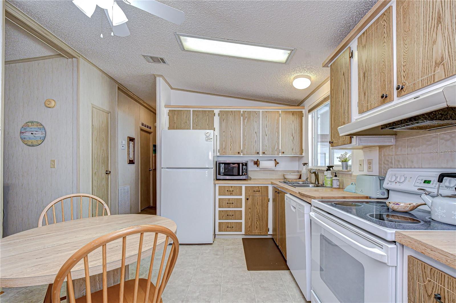 4843 BLANCO DR — photo 16