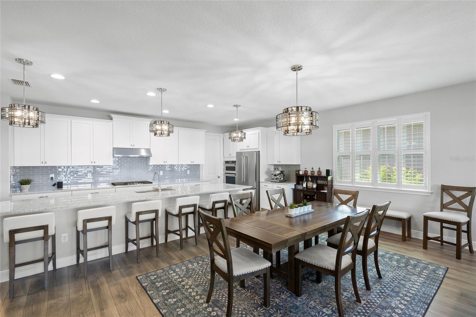 5890 LONG SHORE LOOP — photo 4