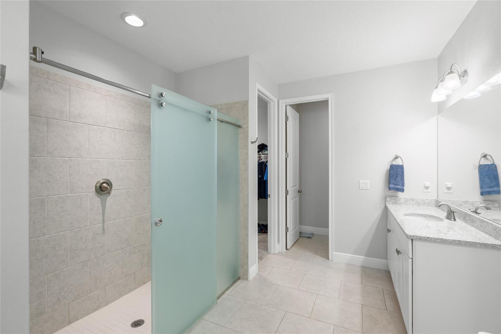 5890 LONG SHORE LOOP — photo 19