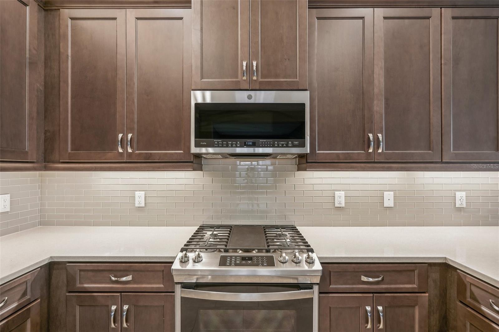 4838 SEVILLA SHORES DR — photo 13