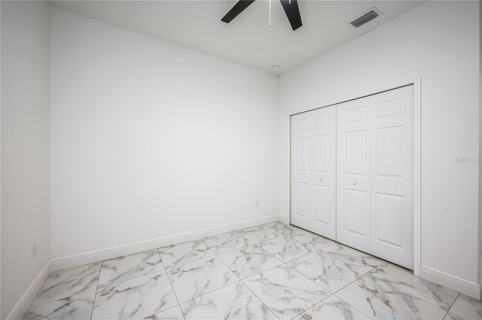 3724 N WHITTIER ST — photo 18