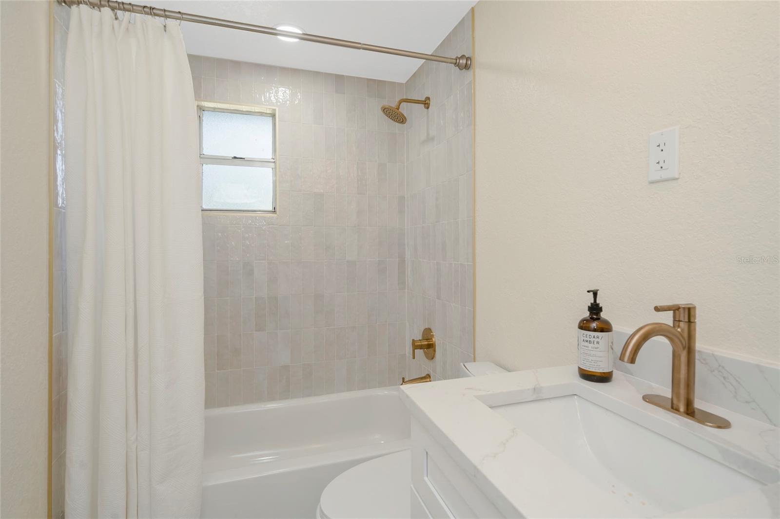 4003 W MONTGOMERY TER — photo 17
