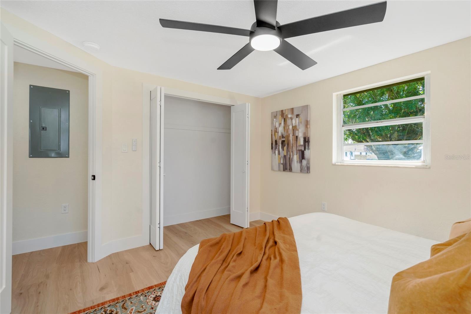 4003 W MONTGOMERY TER — photo 20