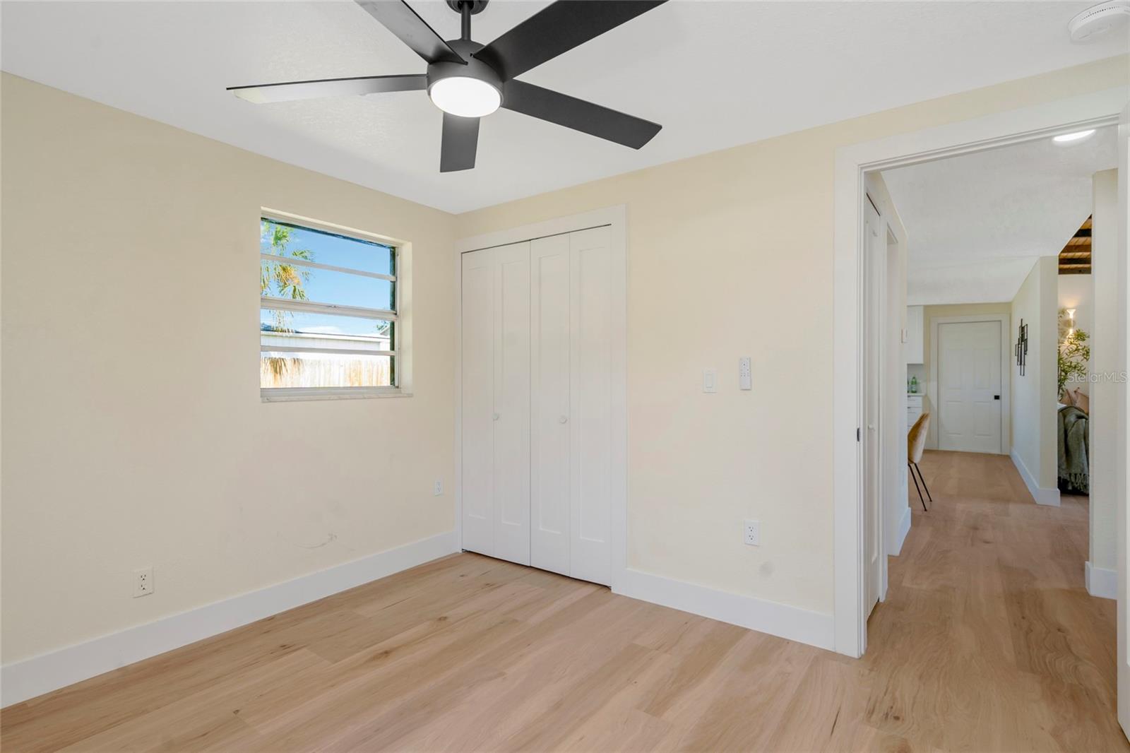 4003 W MONTGOMERY TER — photo 23