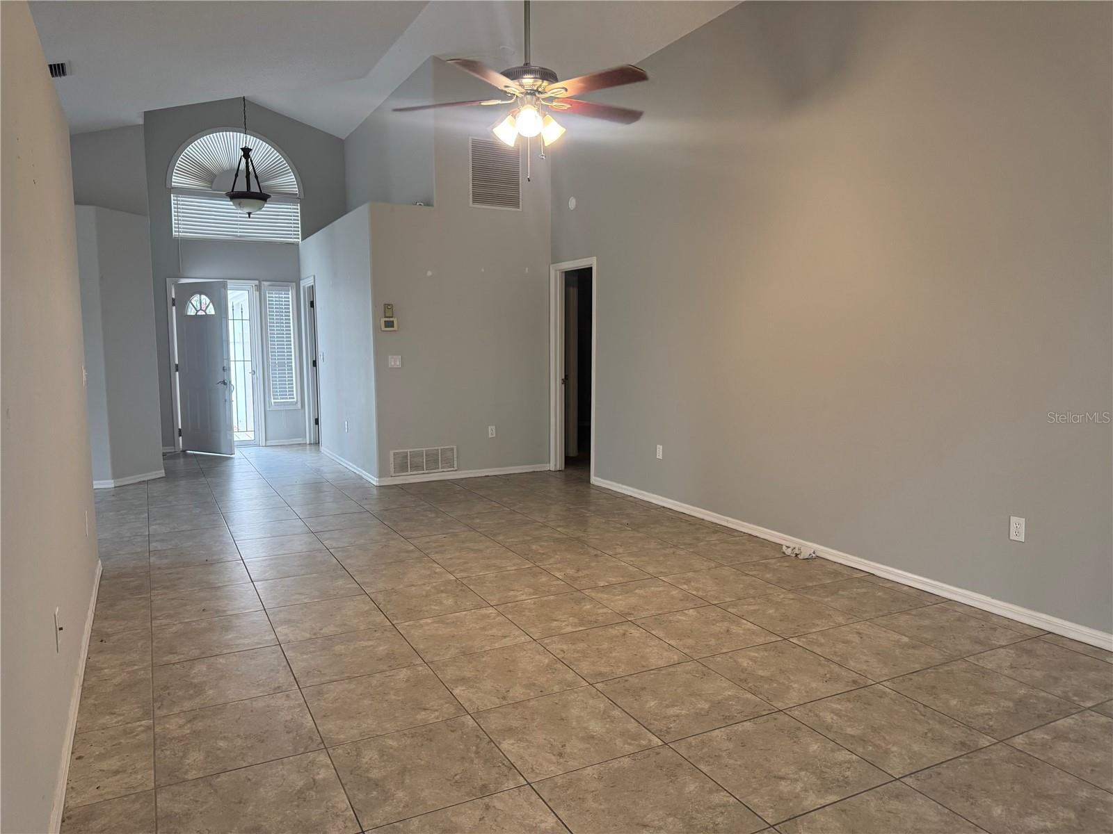 1024 HARBOR TOWN DR — photo 6