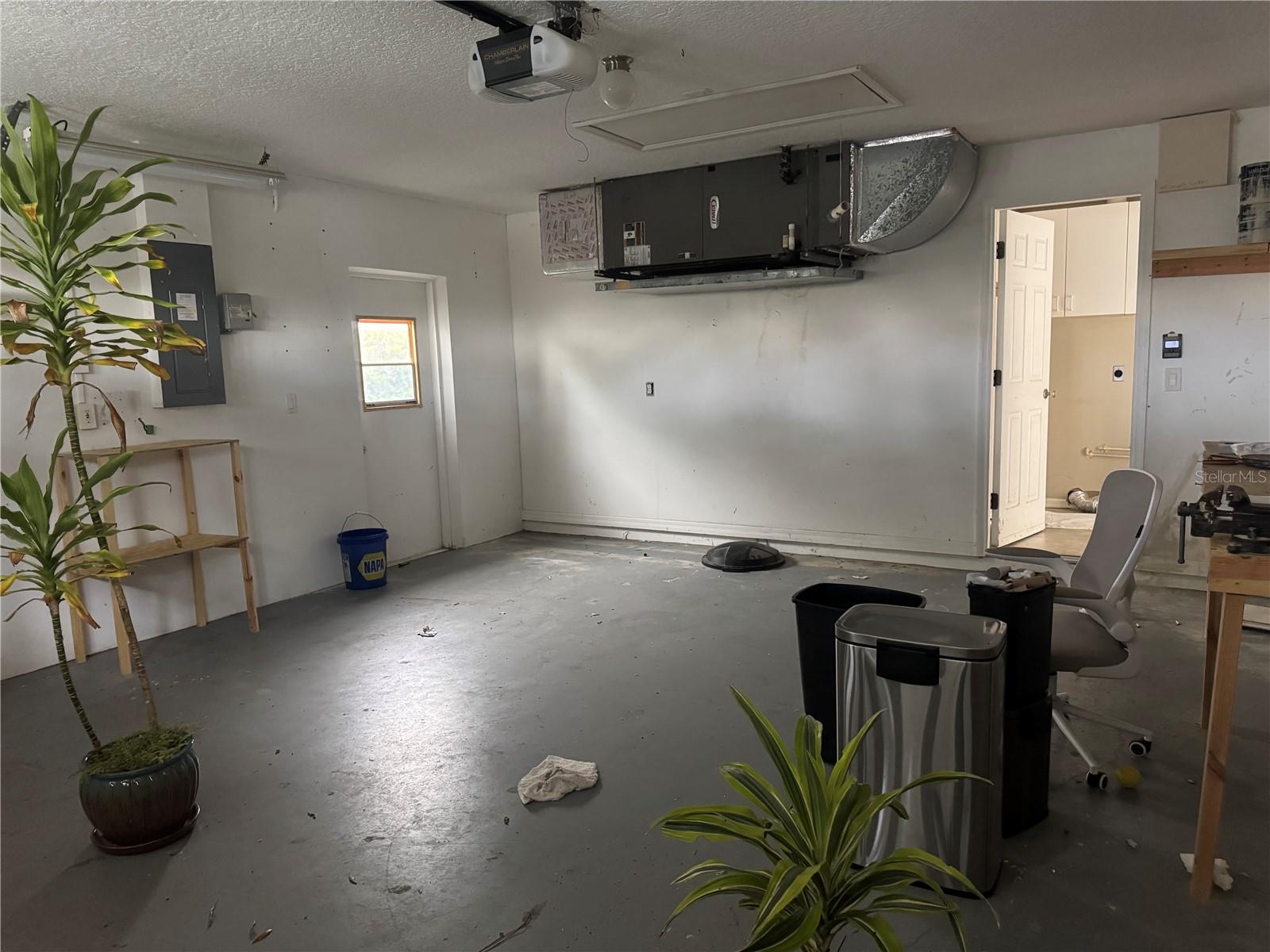 1024 HARBOR TOWN DR — photo 25