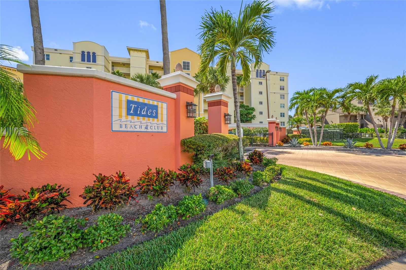 16700 GULF BLVD #524 — photo 4