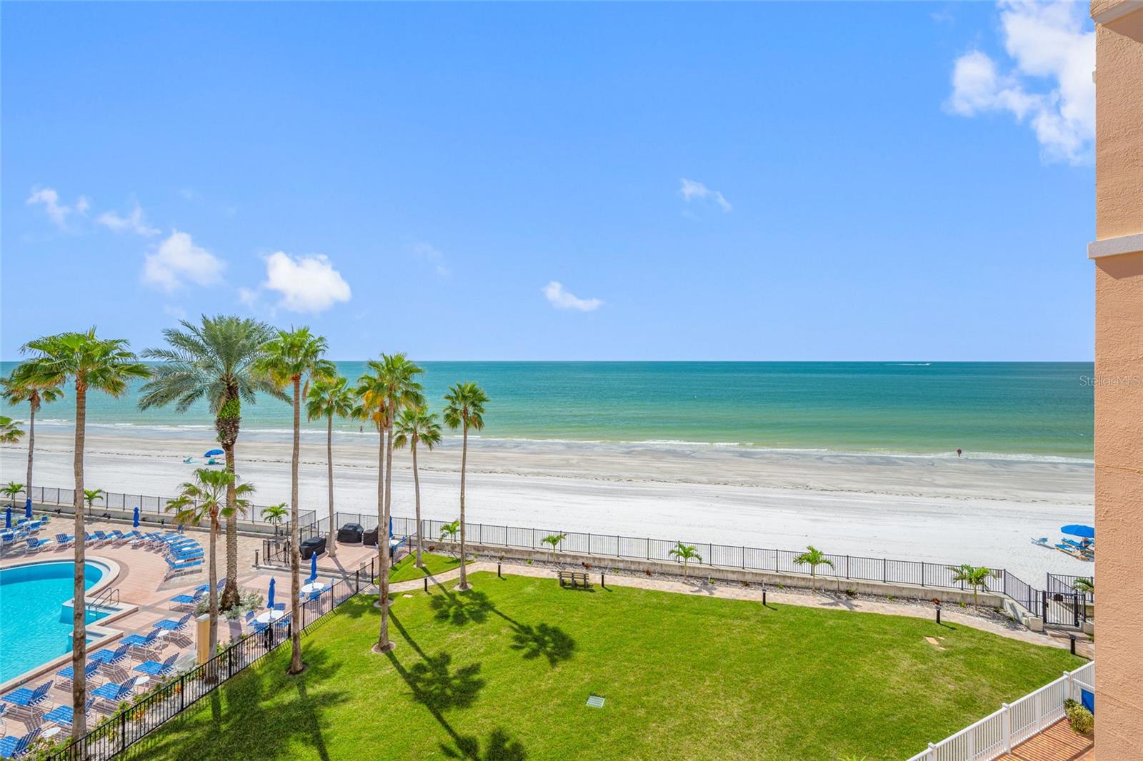 16700 GULF BLVD #524 — photo 47