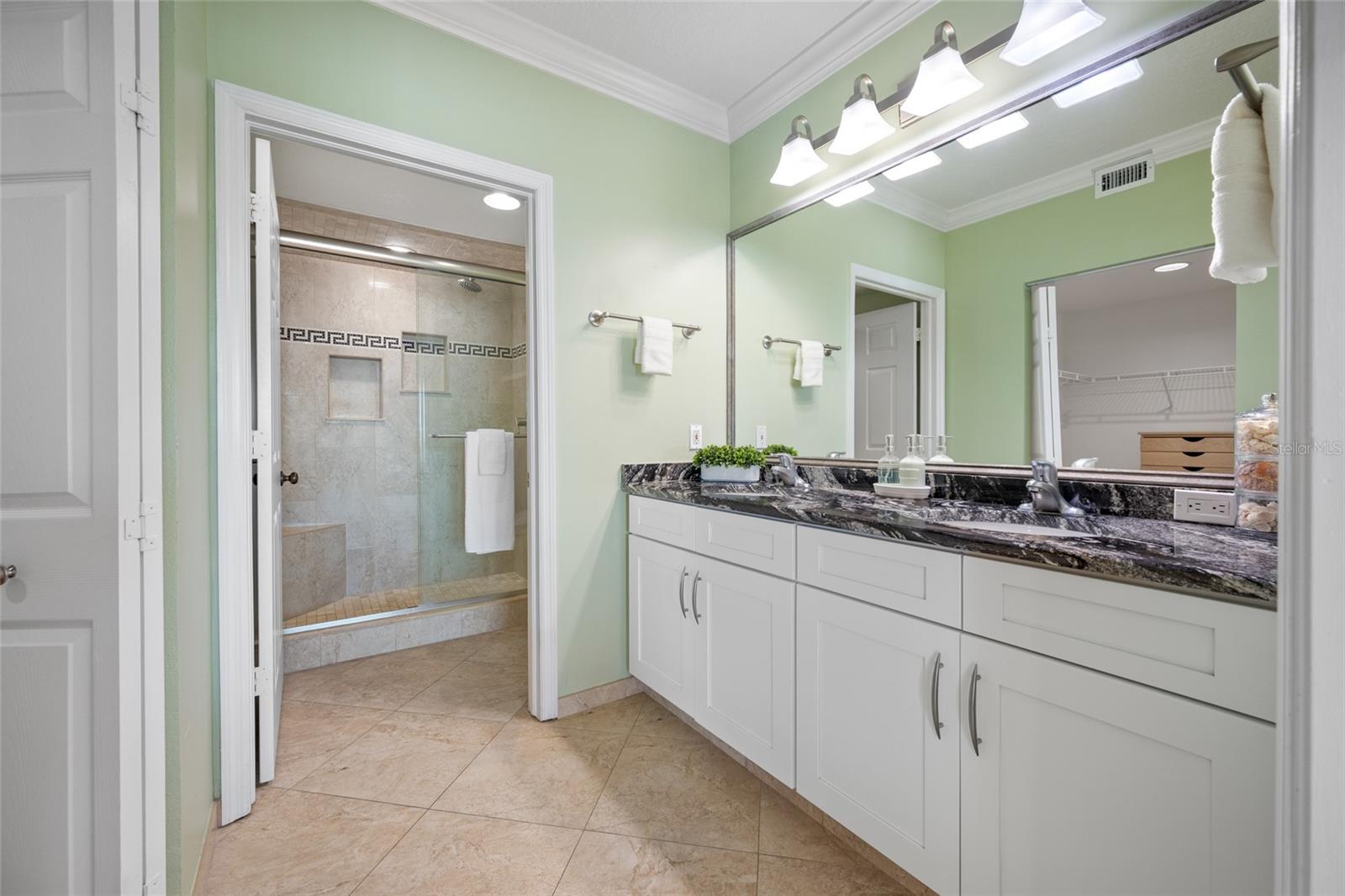16700 GULF BLVD #524 — photo 34