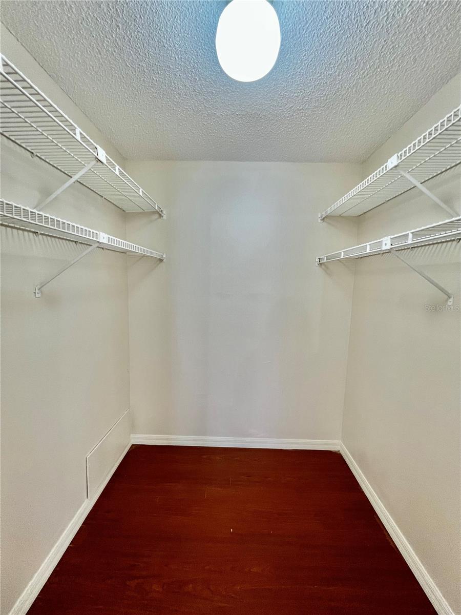 6 TERN CV — photo 24