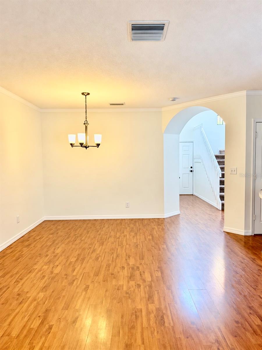 1038 BLACKWATER DR — photo 9