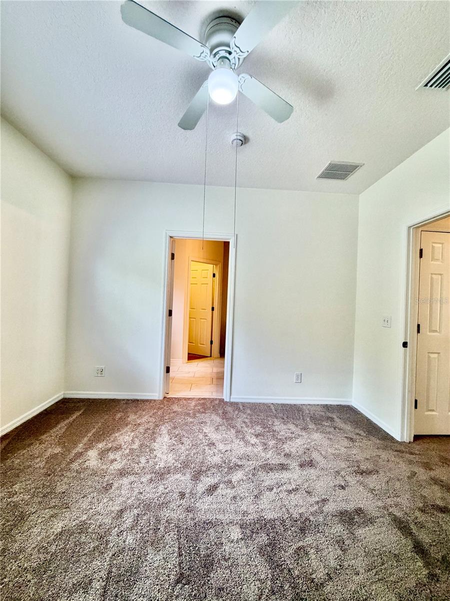 1038 BLACKWATER DR — photo 28