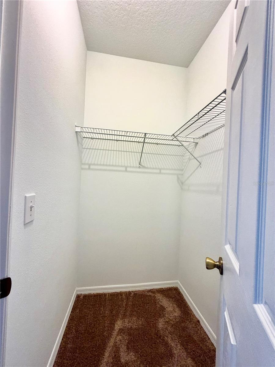 1038 BLACKWATER DR — photo 25