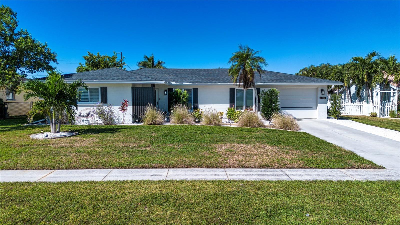 6926 ANTIGUA PL — photo 41