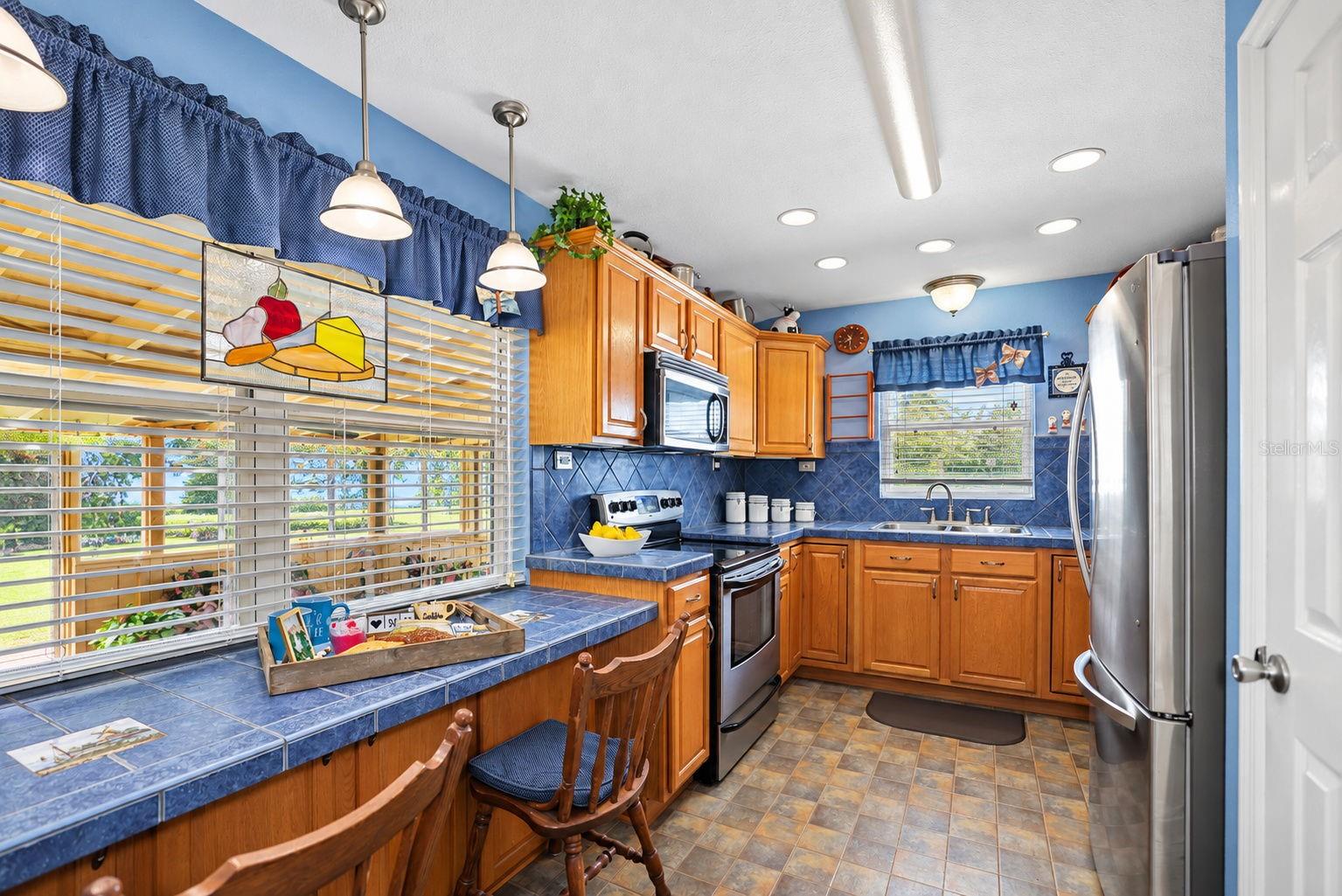 4201 NARVAREZ WAY S — photo 14