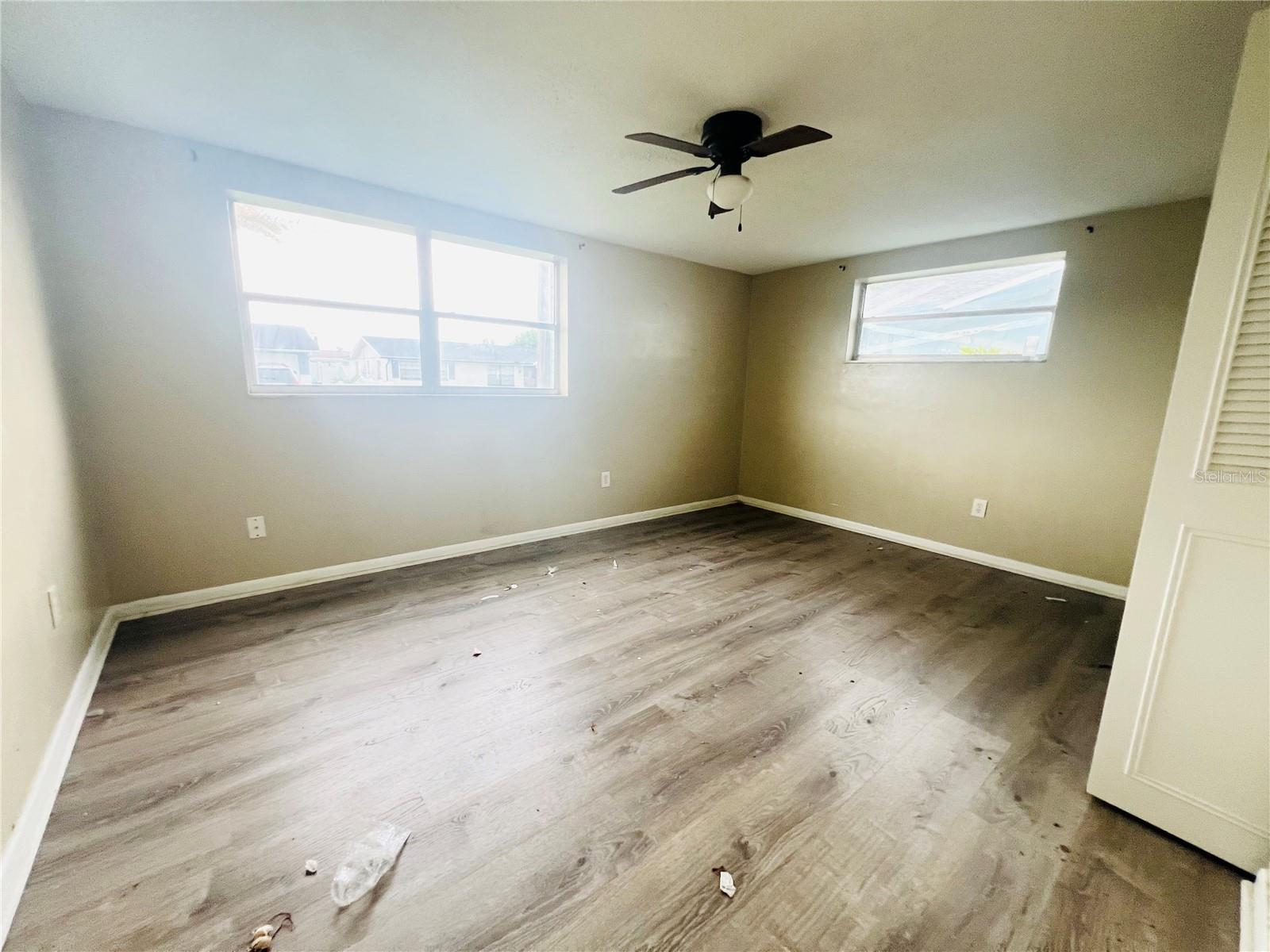 7230 INGLESIDE DR — photo 10