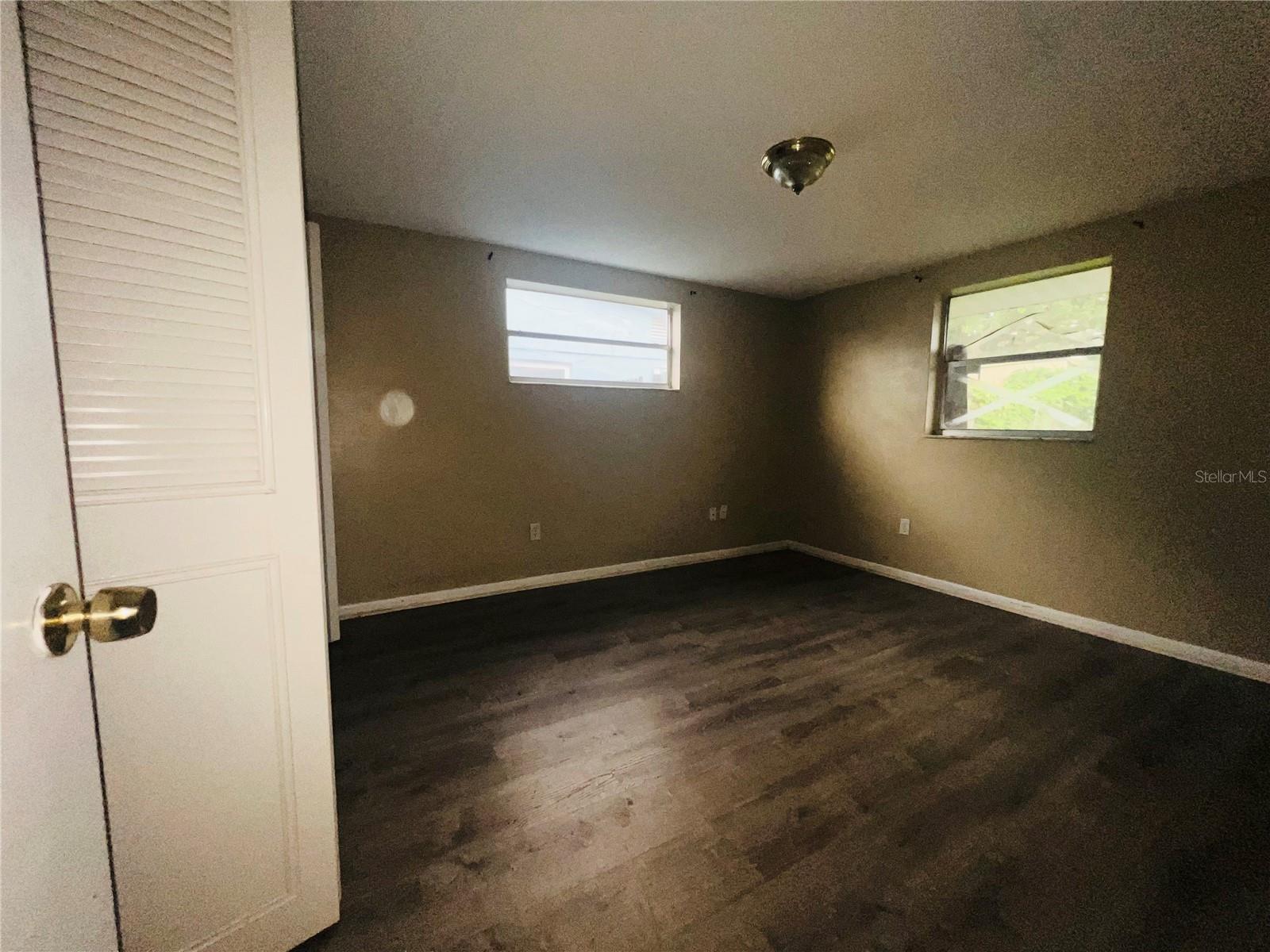 7230 INGLESIDE DR — photo 11