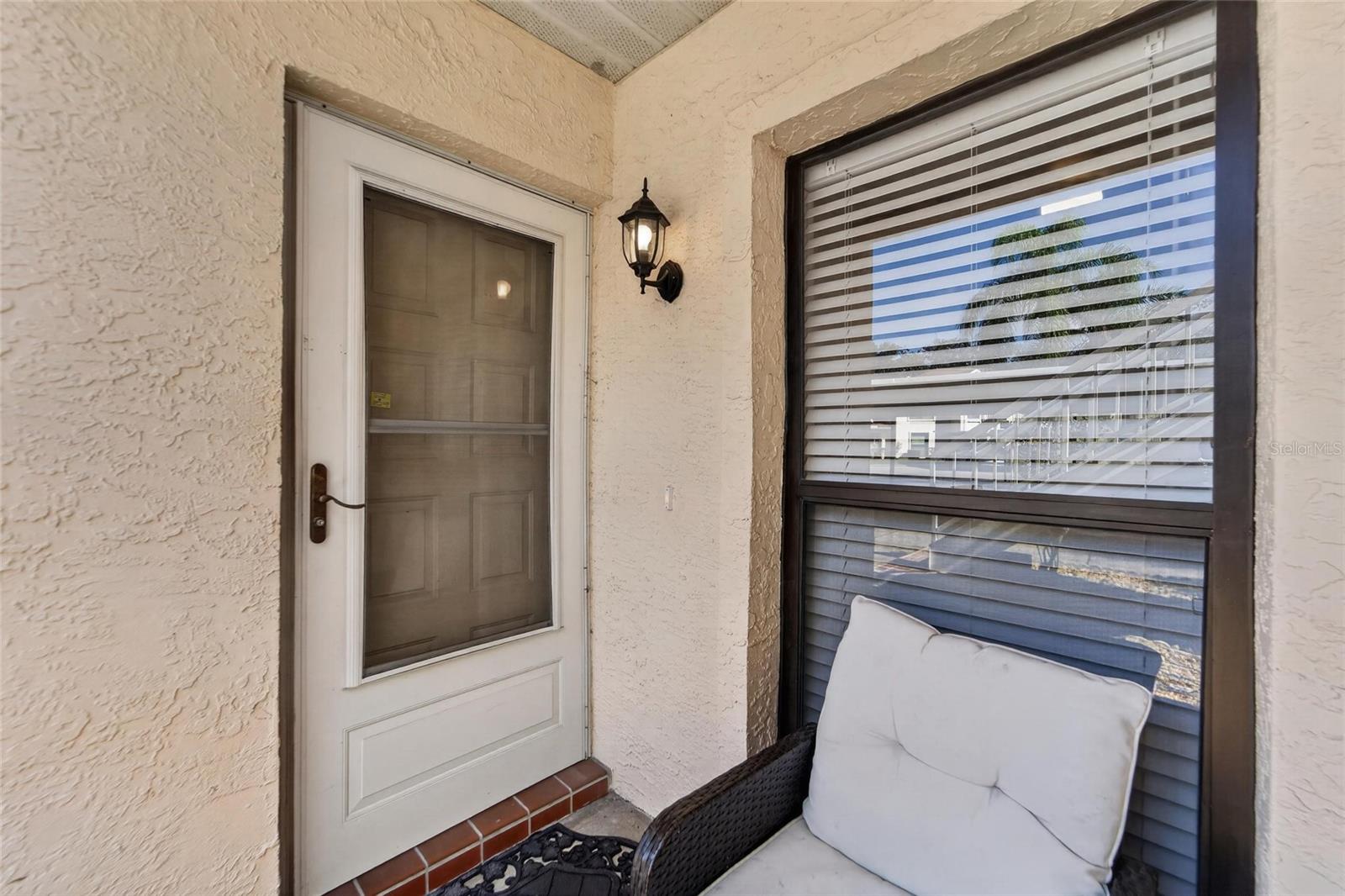 304 KNOTTWOOD CT #304 — photo 4