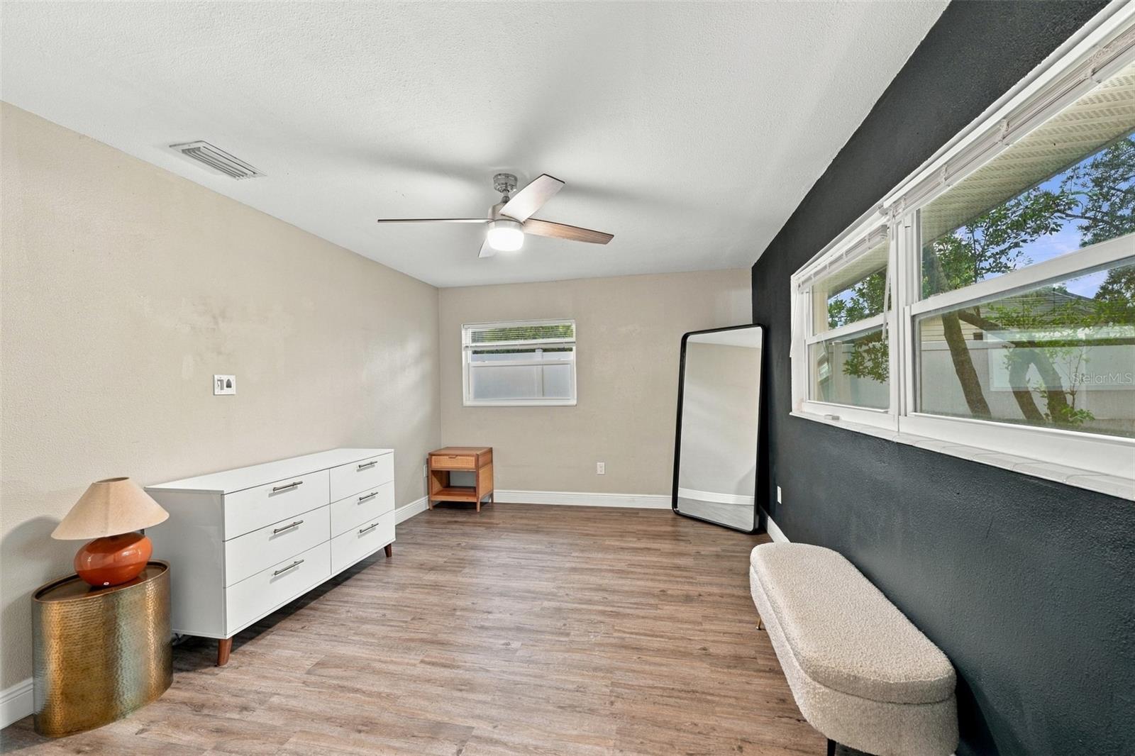 1406 S KEENE RD — photo 17