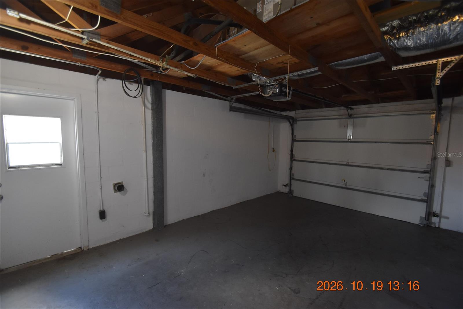 4232 NEWBURY DR — photo 24