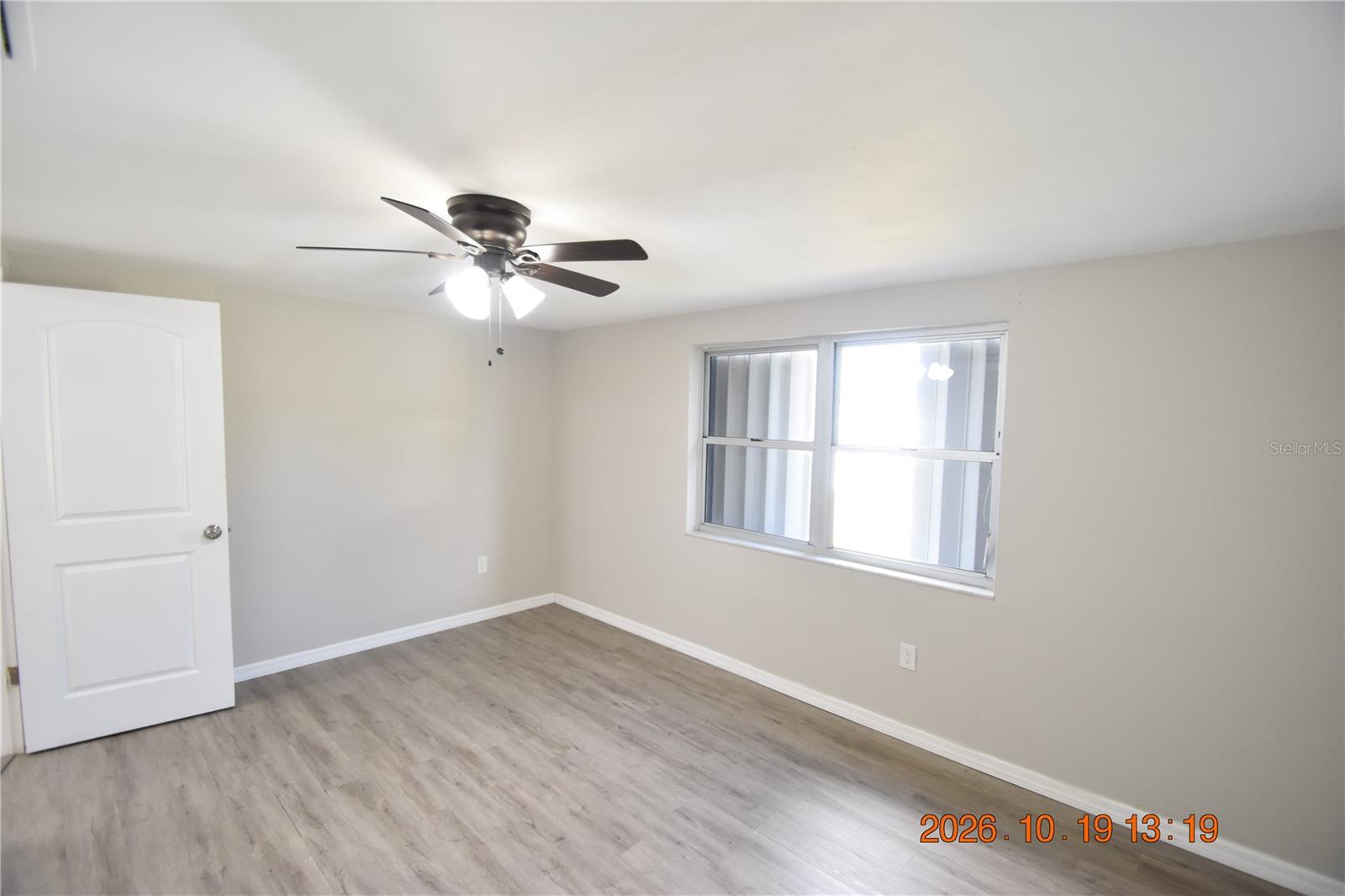 4232 NEWBURY DR — photo 13