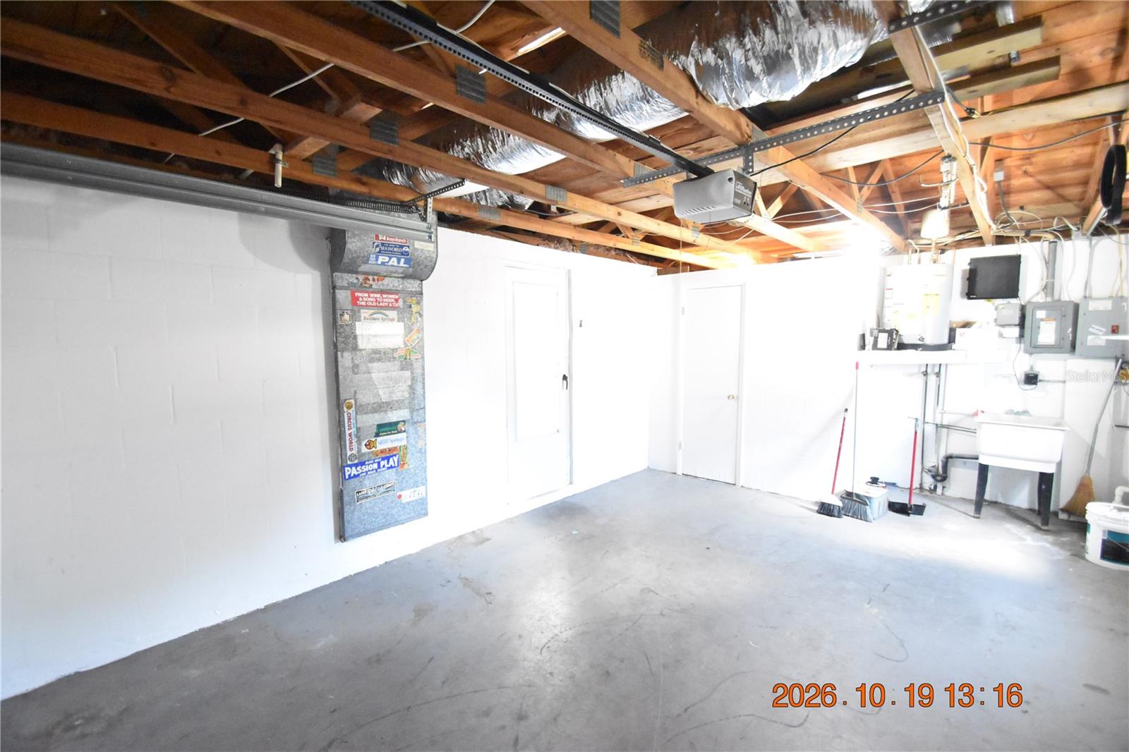 4232 NEWBURY DR — photo 22