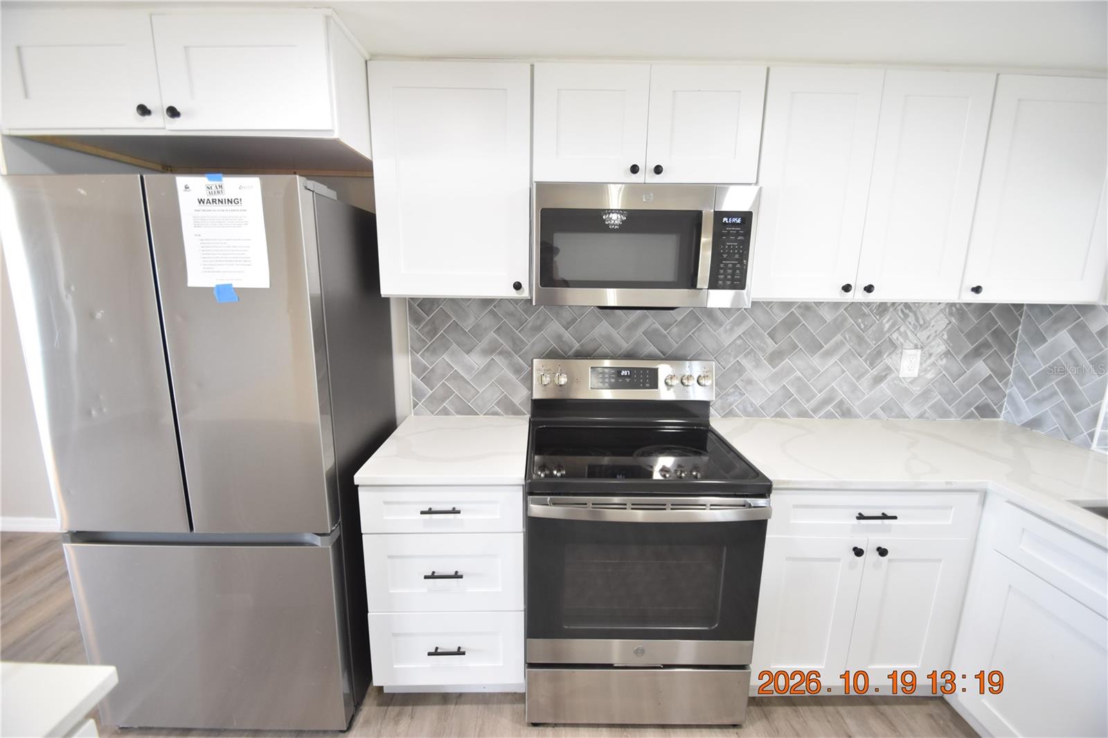4232 NEWBURY DR — photo 11
