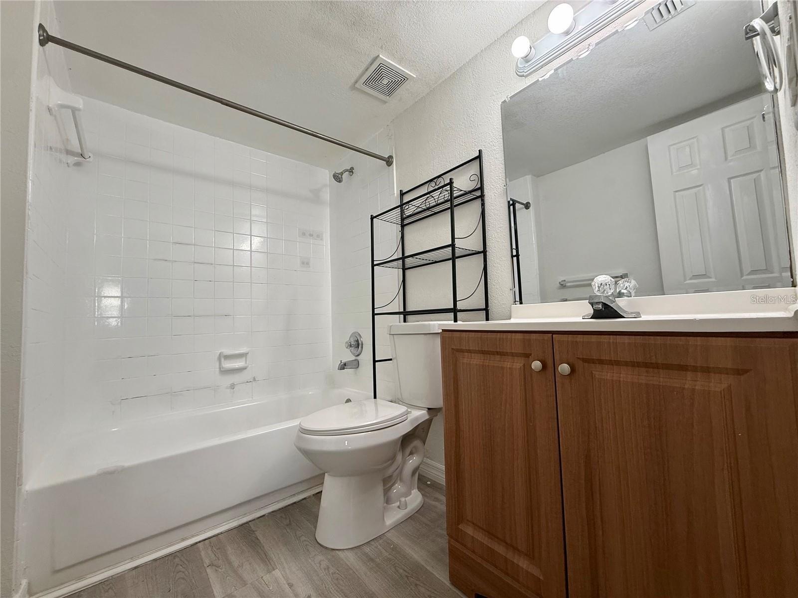 9013 WESTCHESTER CIR #32 — photo 6