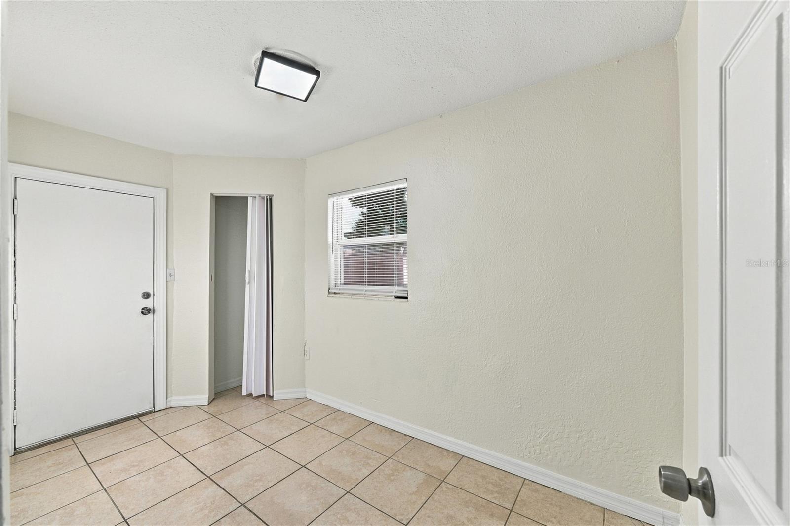 4021 W ARCH ST — photo 24