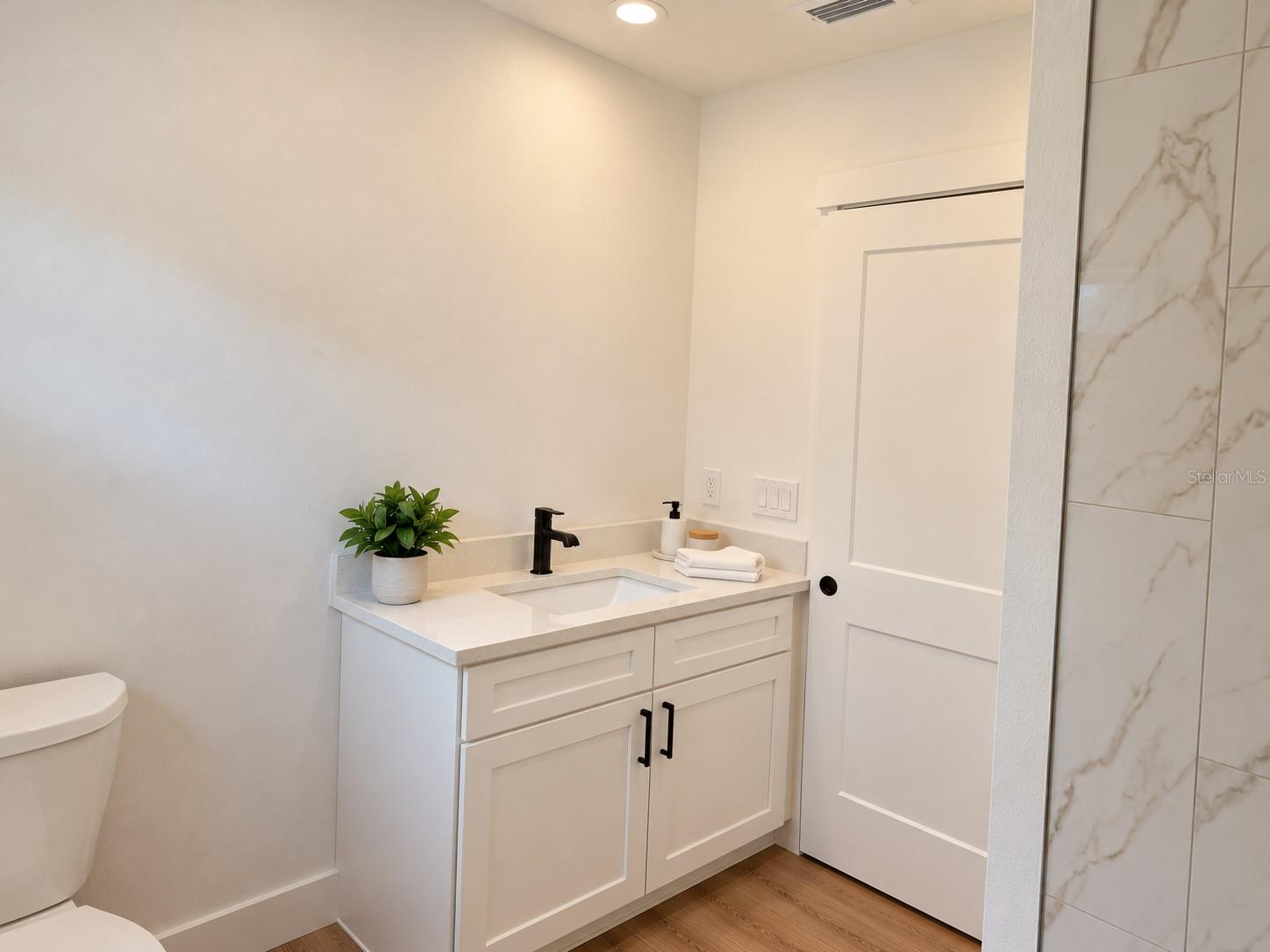 3087 JACKSON DR — photo 15