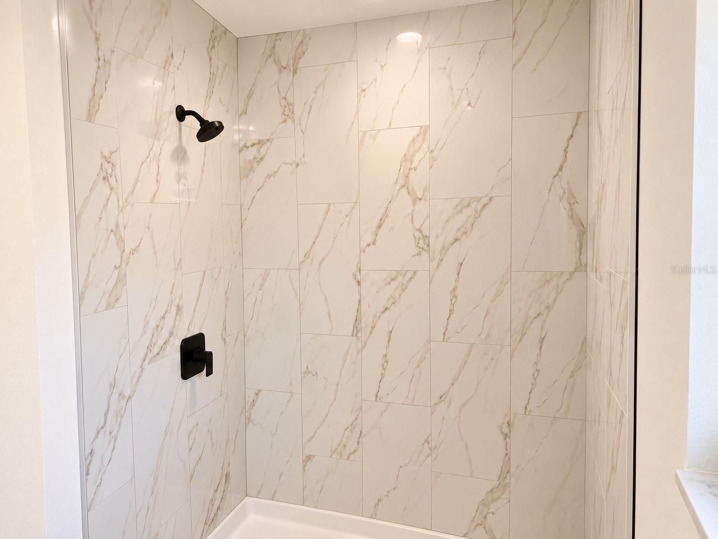 3087 JACKSON DR — photo 6