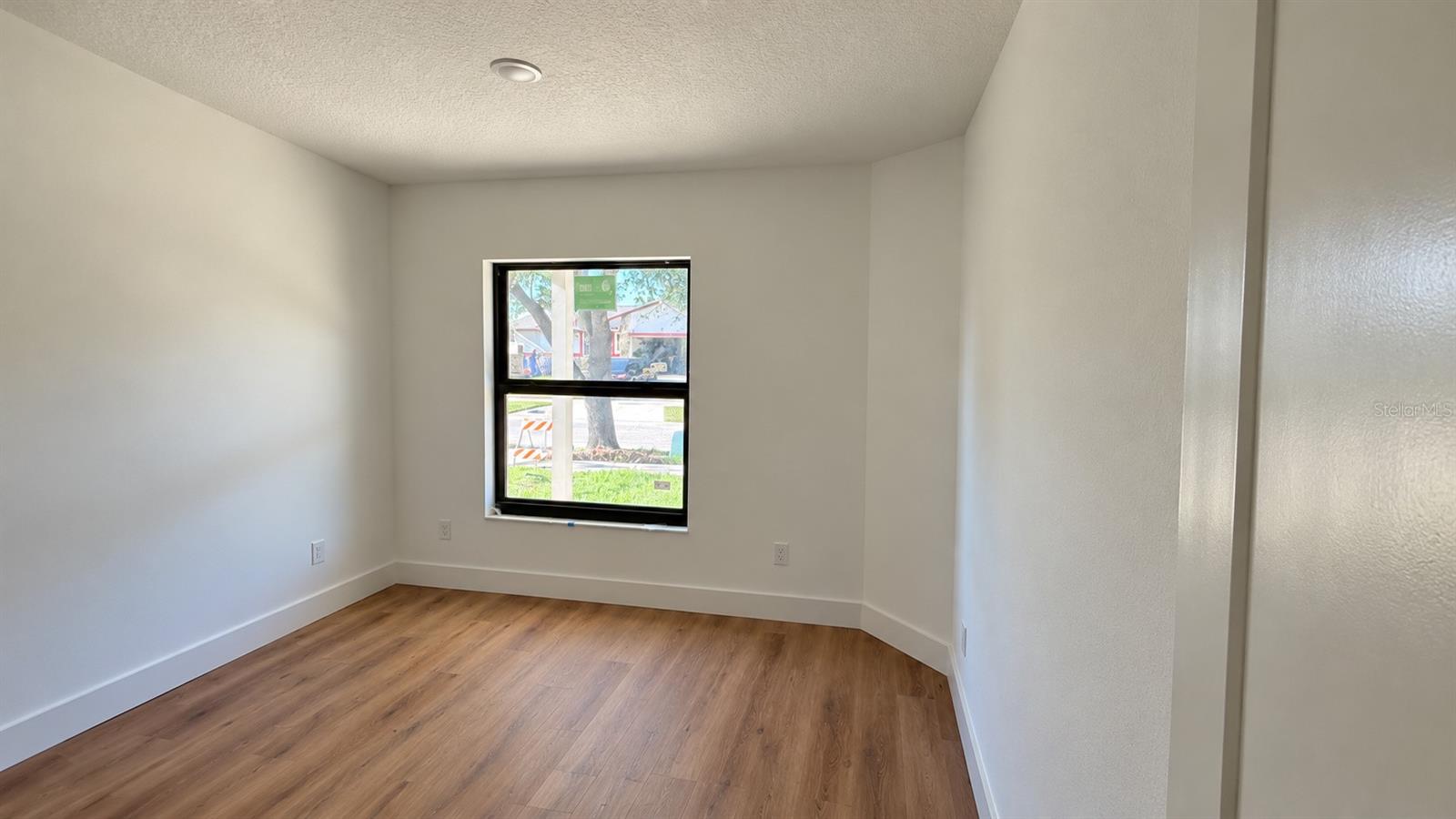 3087 JACKSON DR — photo 14