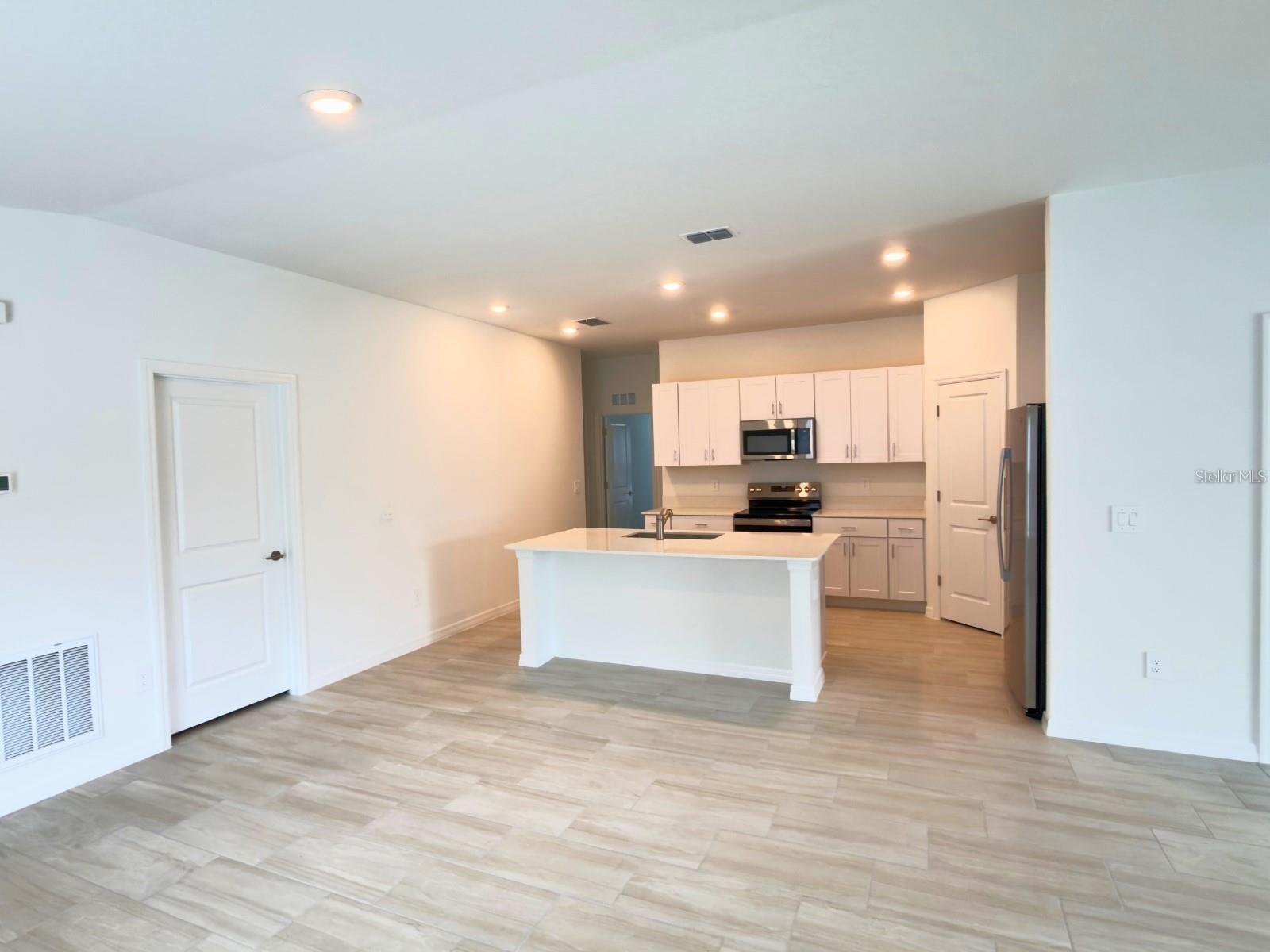 2318 ALLIUM ROSEUM LN — photo 10