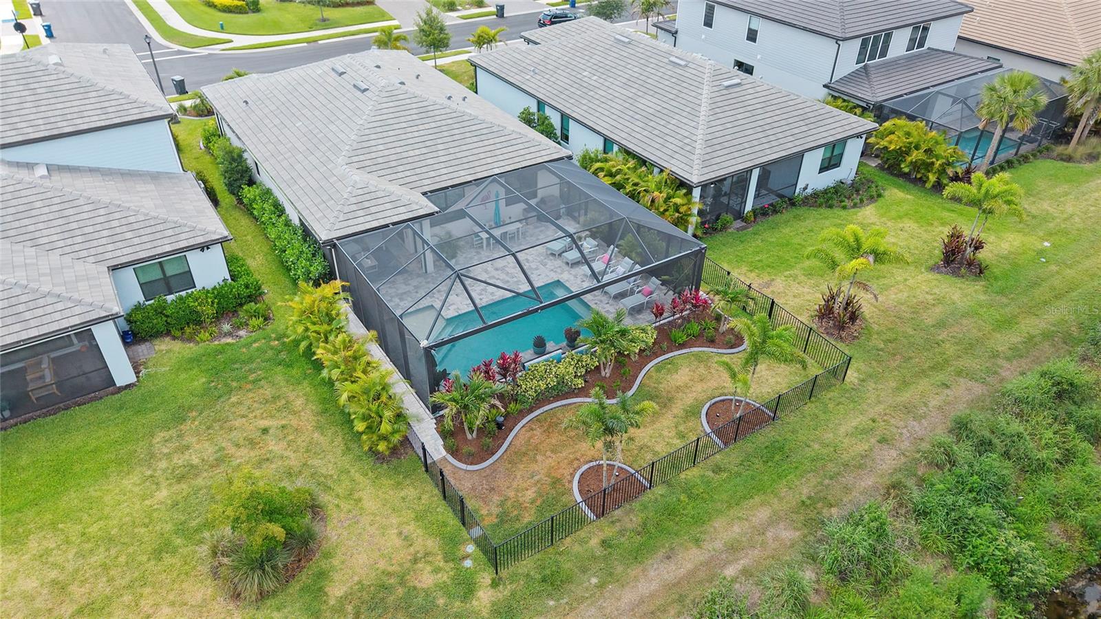 5437 SILVERSIDE PINE CT — photo 47