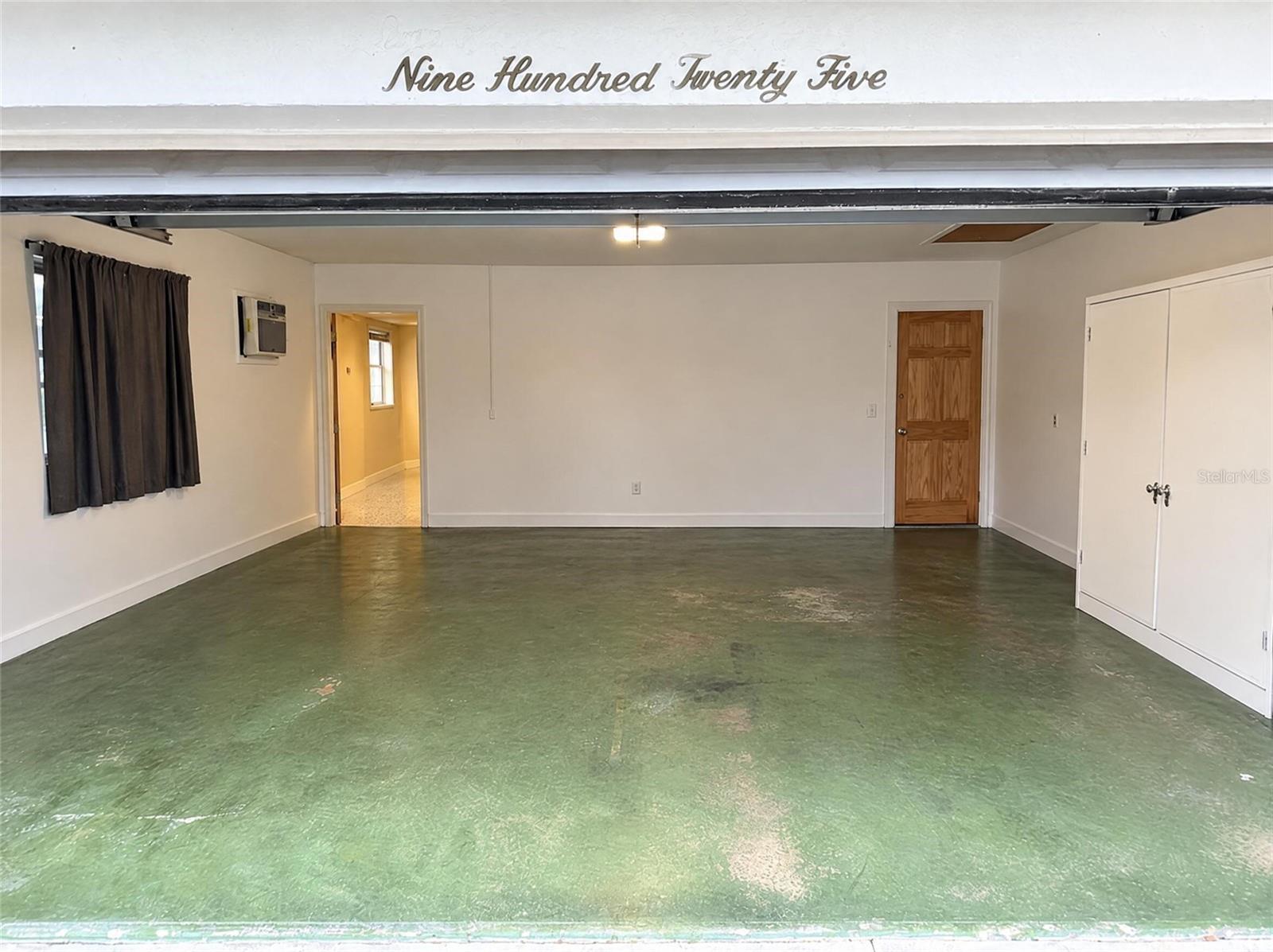 925 W CIMMERON DR — photo 15