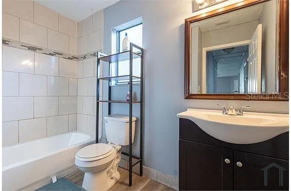 3110 GORDON CT — photo 13
