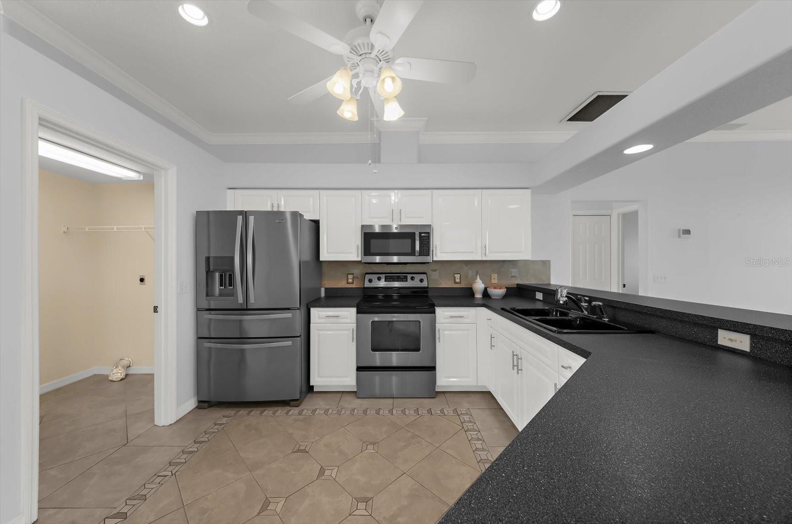 3715 72ND AVE. CIR E — photo 19