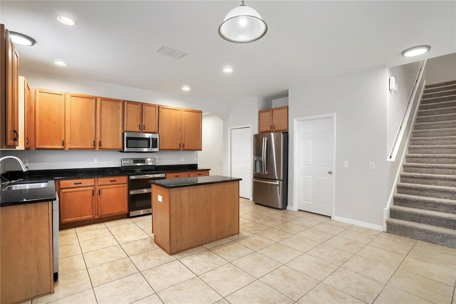 15479 LONG CYPRESS DR — photo 12