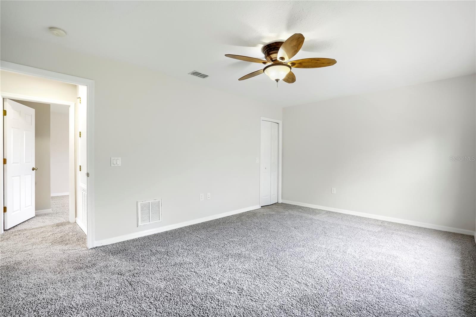 15479 LONG CYPRESS DR — photo 23
