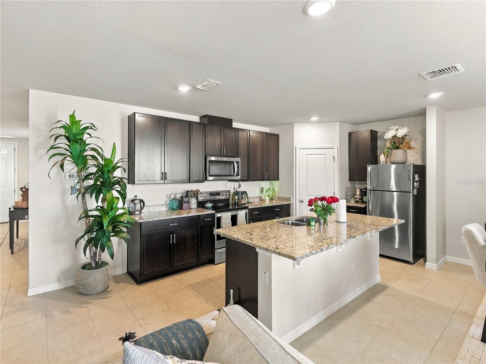 3336 FRESNO PL — photo 11