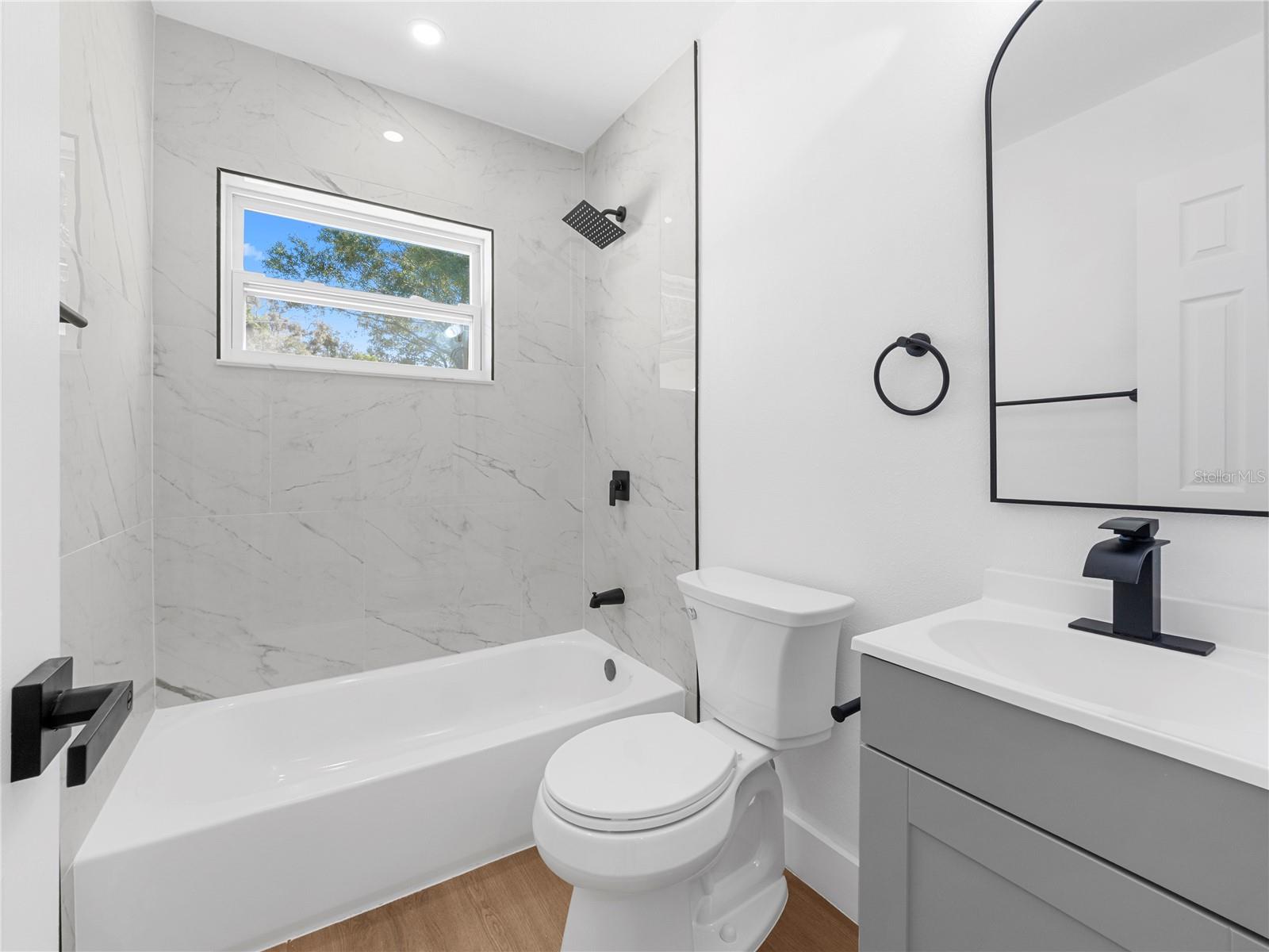 7305 N TALIAFERRO AVE — photo 21