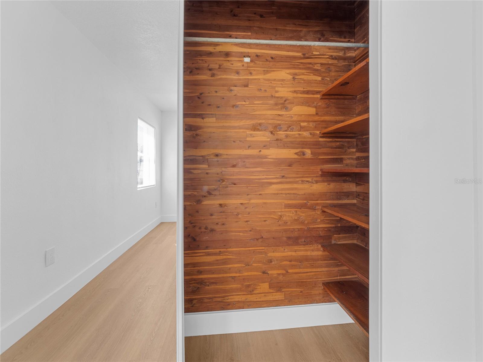 7305 N TALIAFERRO AVE — photo 29