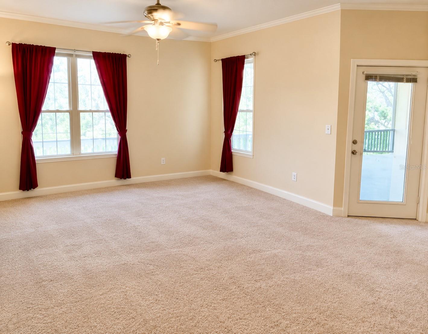 10023 COURTNEY PALMS BLVD #202 — photo 8