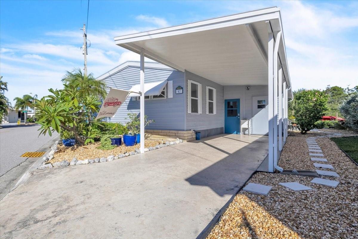 47 N STARBOARD DR — photo 2