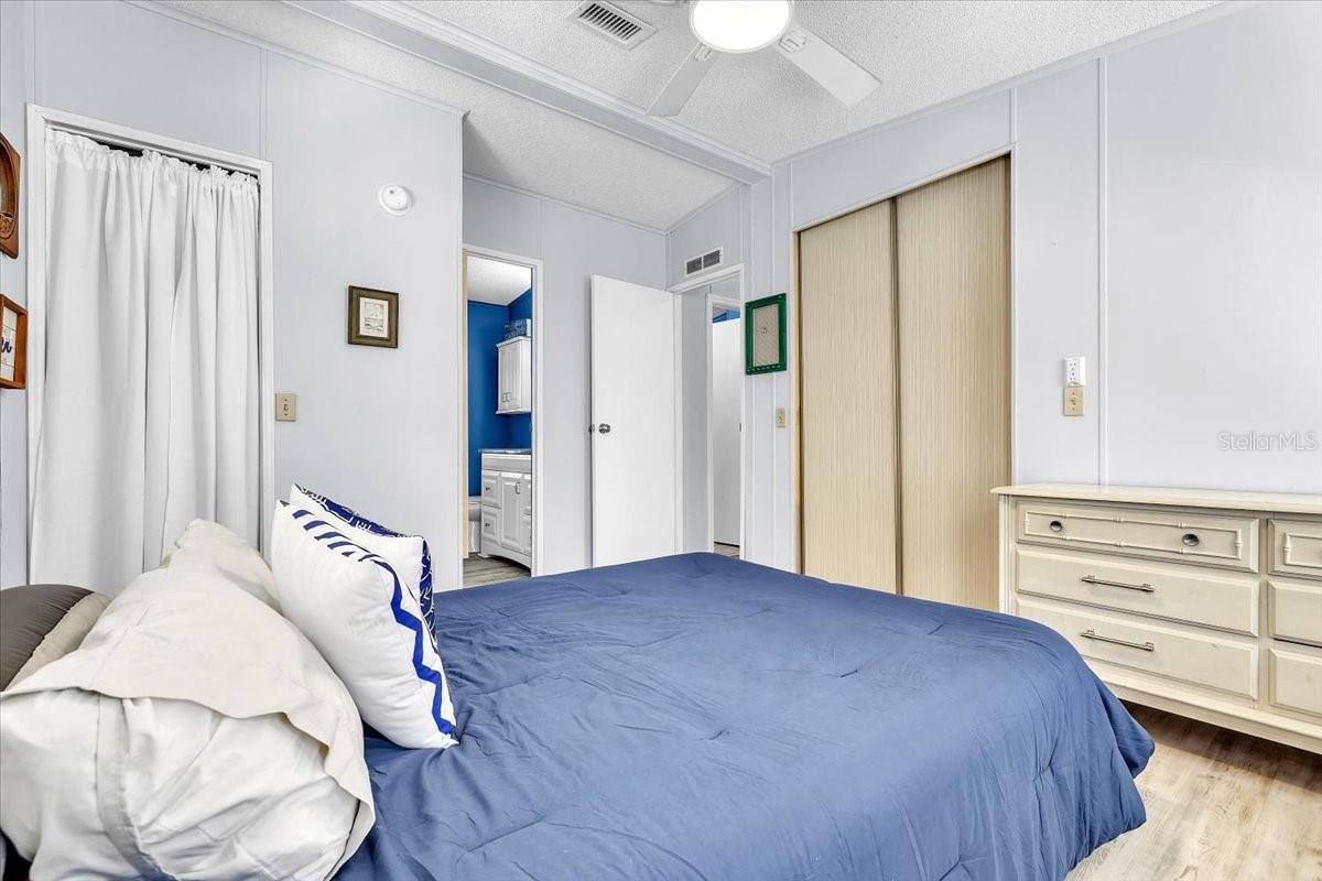 47 N STARBOARD DR — photo 22