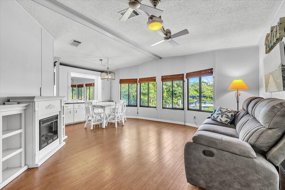47 N STARBOARD DR — photo 8