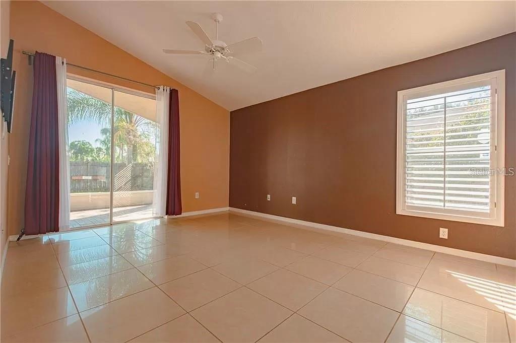 3904 IXORA CT — photo 27