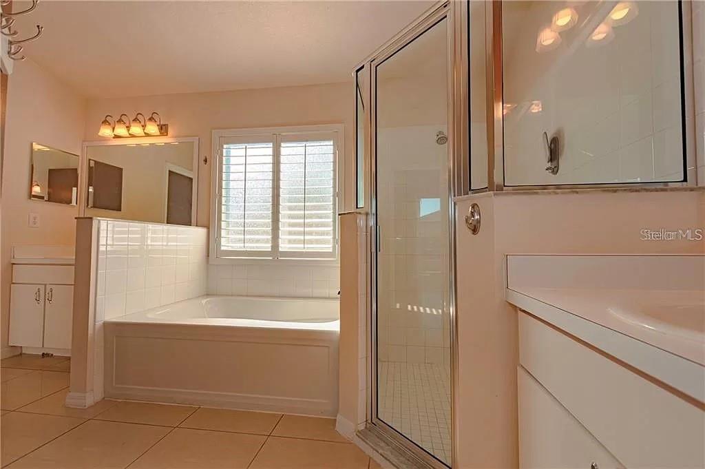 3904 IXORA CT — photo 29
